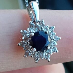 10k gold white and blue sapphire pendant